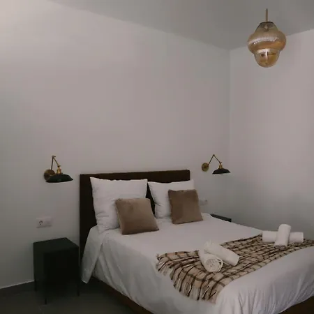 Veturia Turisticos Apartamento *